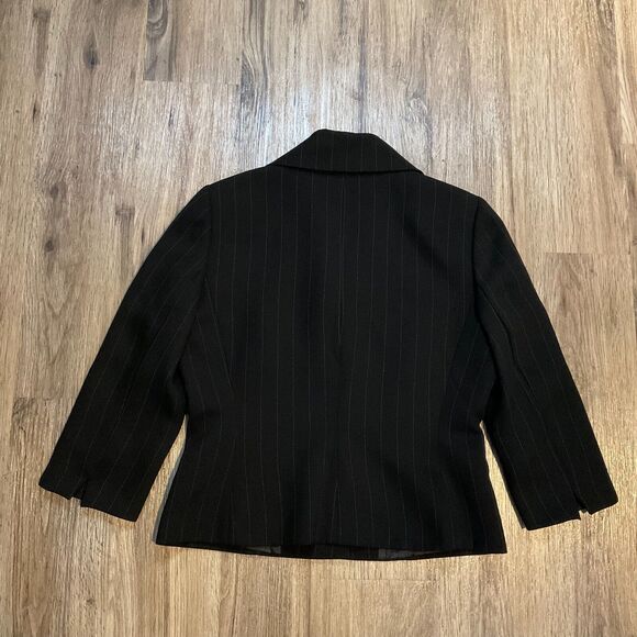 Tahari Arthur S Levine Black Pinstripe Blazer‎ Suit Jacket Sz 10P Petite - Picture 6 of 8